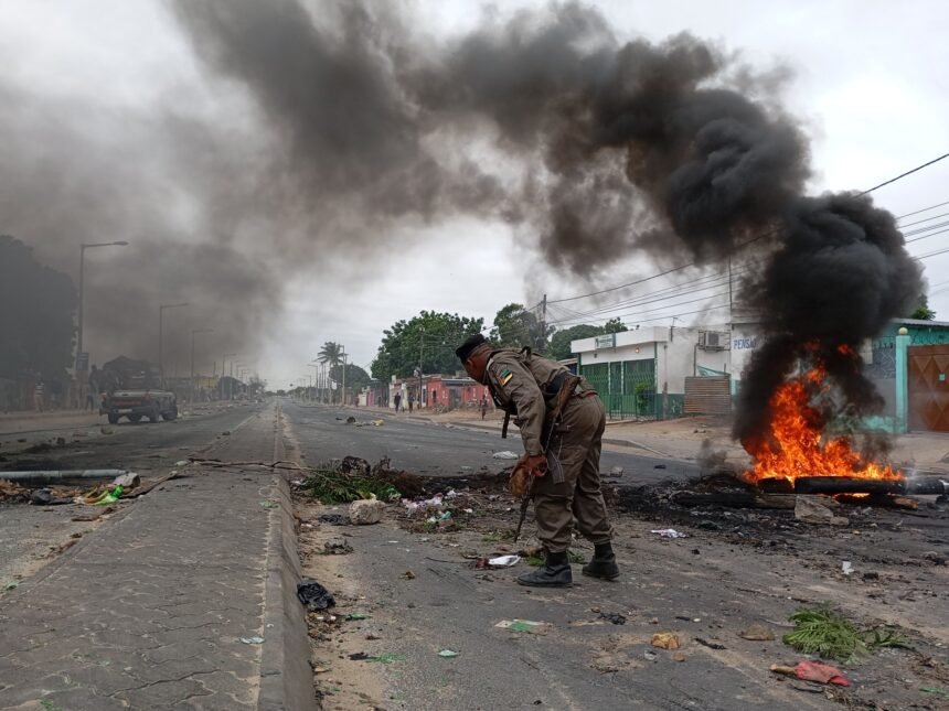 Mozambique president-elect urges ‘unity’ amid unrest, citizens fleeing