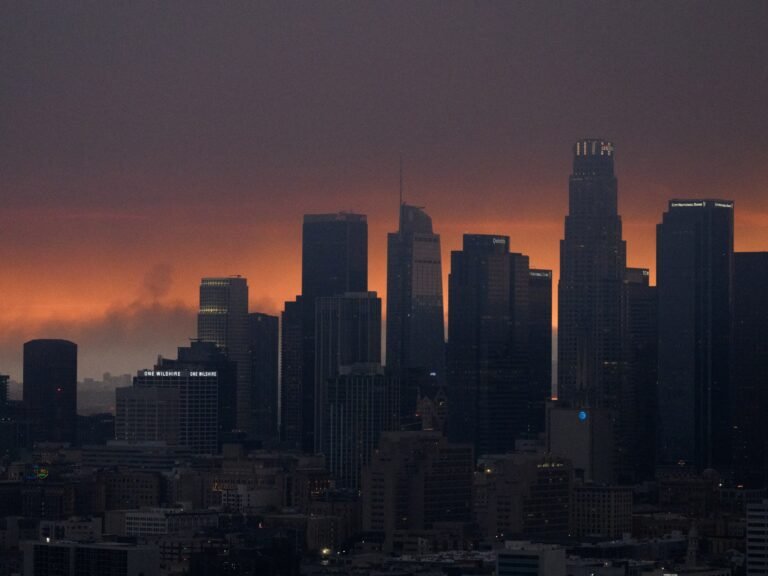 How big are the California wildfires – and why did they spread so fast