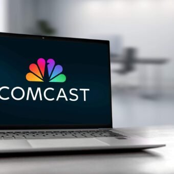 Comcast Corp (CMCSA) Stock: Expands Streaming Bundles to Strengthen Market Position
