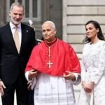 Pope Leo begins Spain visit with praise for government