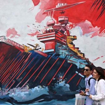 US launches further strikes on Iran as conflict flares up